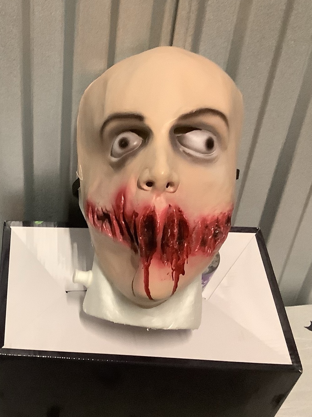 Hallelujah adults Horror Mouth Mask Prop - Bloodied Flesh Accent